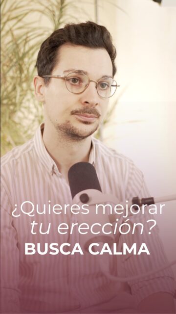 ¿Alguna vez te has bloqueado en la intimidad, tratando de hacer que todo vaya bien? Si es así, posiblemente, te hayas olvidado de tu disfrute personal.
Cuando dejamos de asociar la intimidad con el disfrute y el juego, y lo relacionamos con el juicio y el sentimiento de evaluación, nuestro cuerpo reacciona acorde y la frustración se dispara hasta límites estratosféricos.
¿La solución? Dar un paso atrás y recordar que la intimidad es un espacio imperfecto y vivo, donde todo lo que ocurra está bien.#ConexoSexualidadyPareja#TerapiaDePareja#Relaciones Sanas#BienestarEnPareja